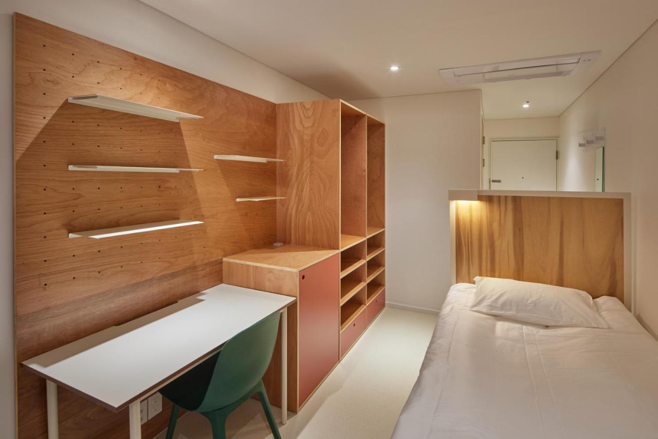 Mangrove Sinseol Hotel Seoul Bagian luar foto