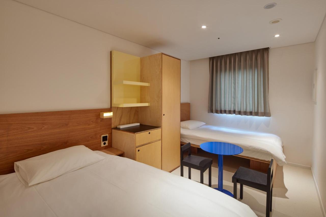 Mangrove Sinseol Hotel Seoul Bagian luar foto